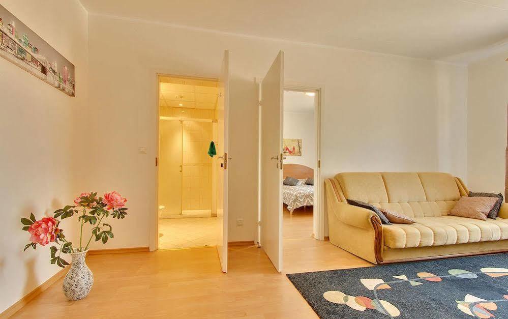 Luxury Suites - Tatari By Rikas Hotels Tallinn Ngoại thất bức ảnh